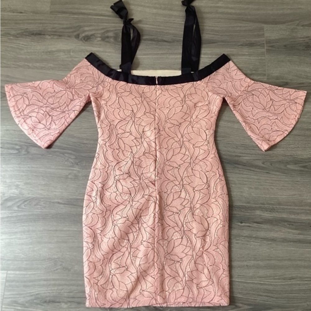The Sang Bell Sleeves Dress